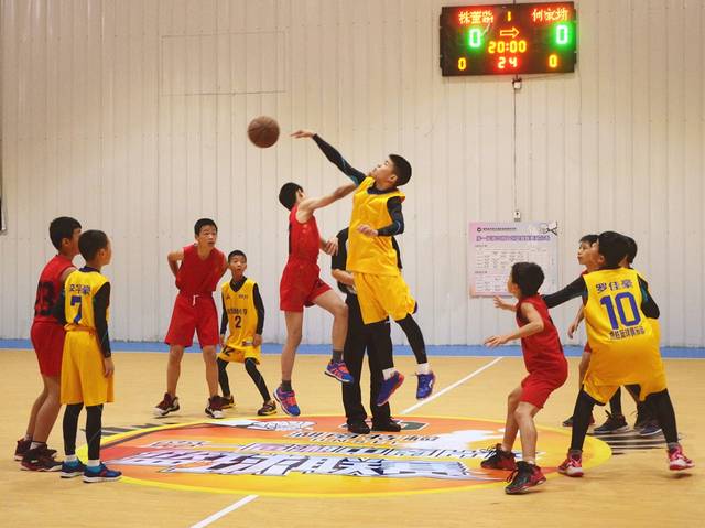 石家庄功夫vs陕西联合直播_石家庄功夫vs陕西联合免费直播_石家庄功夫vs陕西联合直播免费在线观看高清视频直播-24直播网 (2)