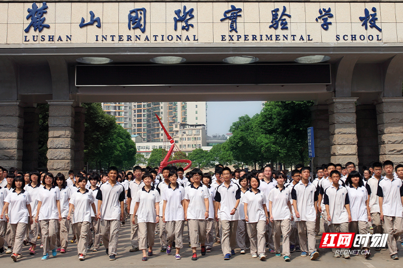 足球直播_足球高清视频免费_足球在线直播无插件观看